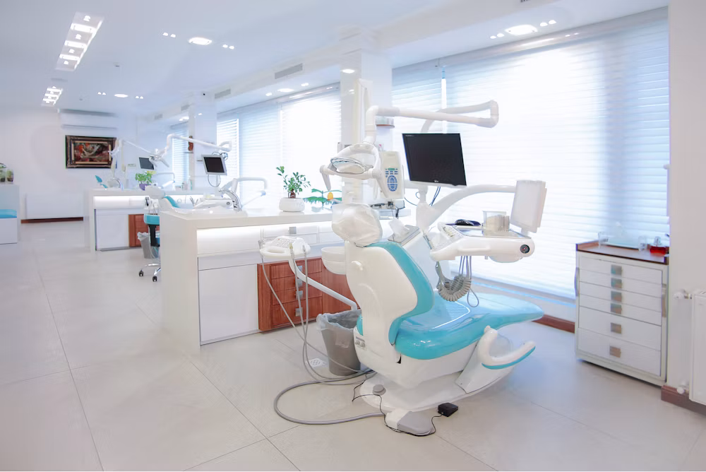Halo Series dental microscope now available in Europe